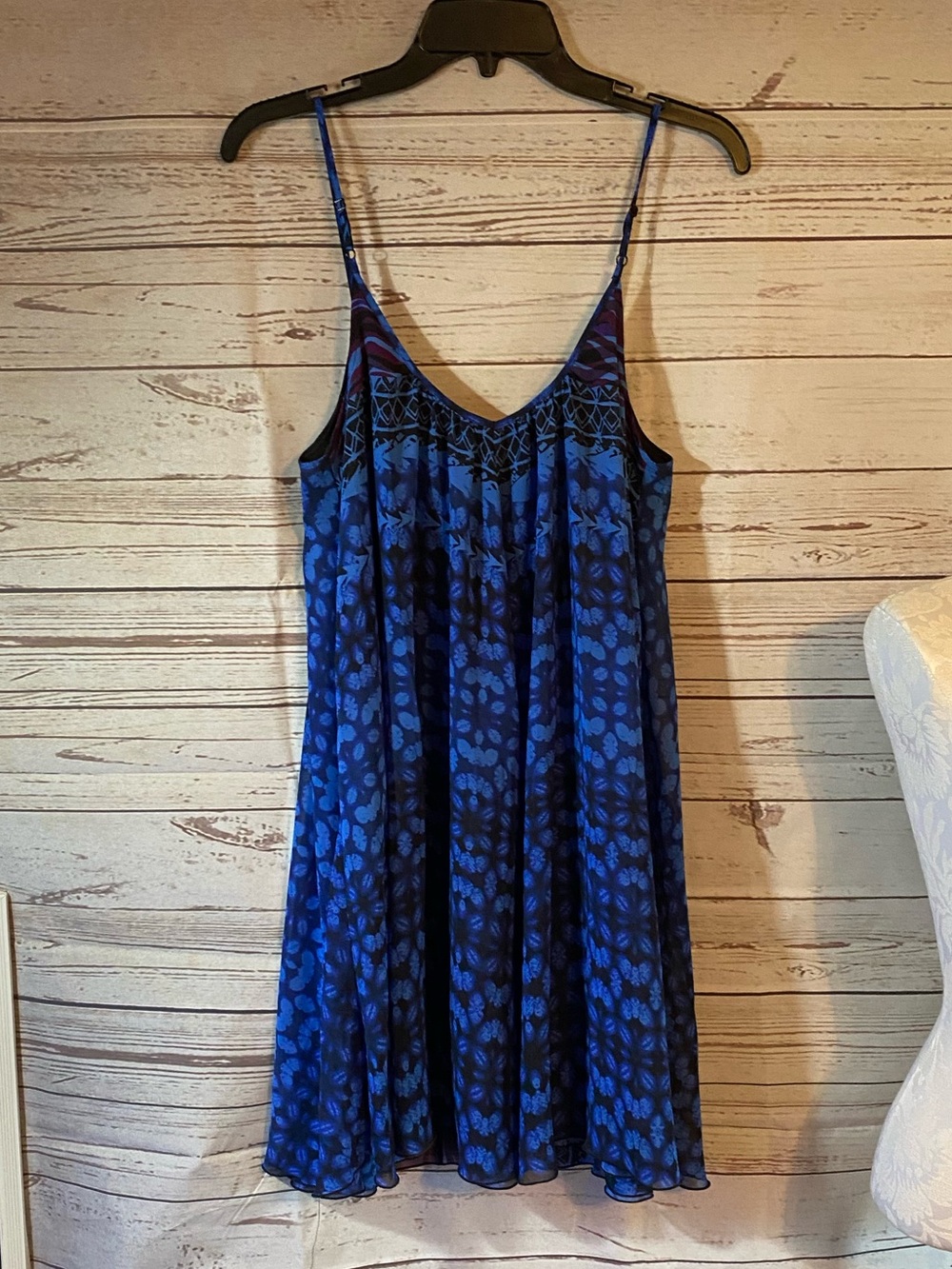 Express Blue & Black Printed Swing Cami Dress Size Medium
